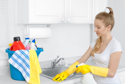 Deep cleaning service for a flat in Edgware with attention to kitchens and bathrooms